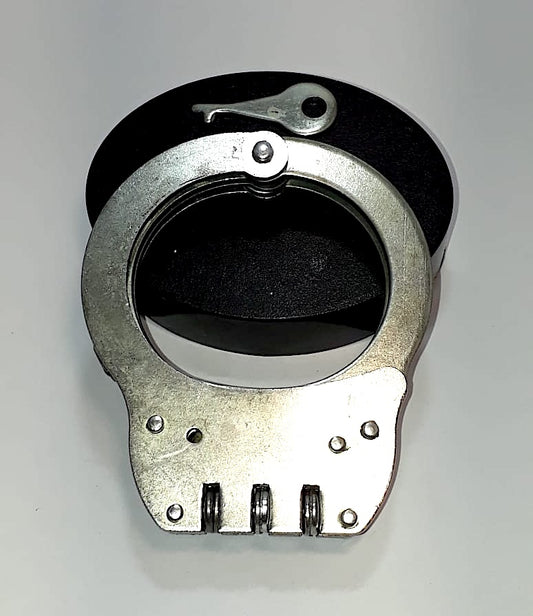 Universal Hinged Handcuffs